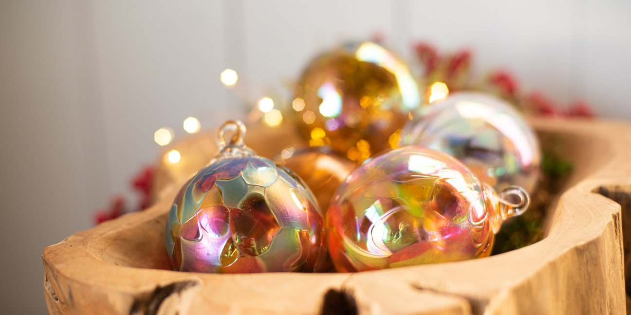 ORNAMENTS WITH SMALL FAIRY LIGHTS