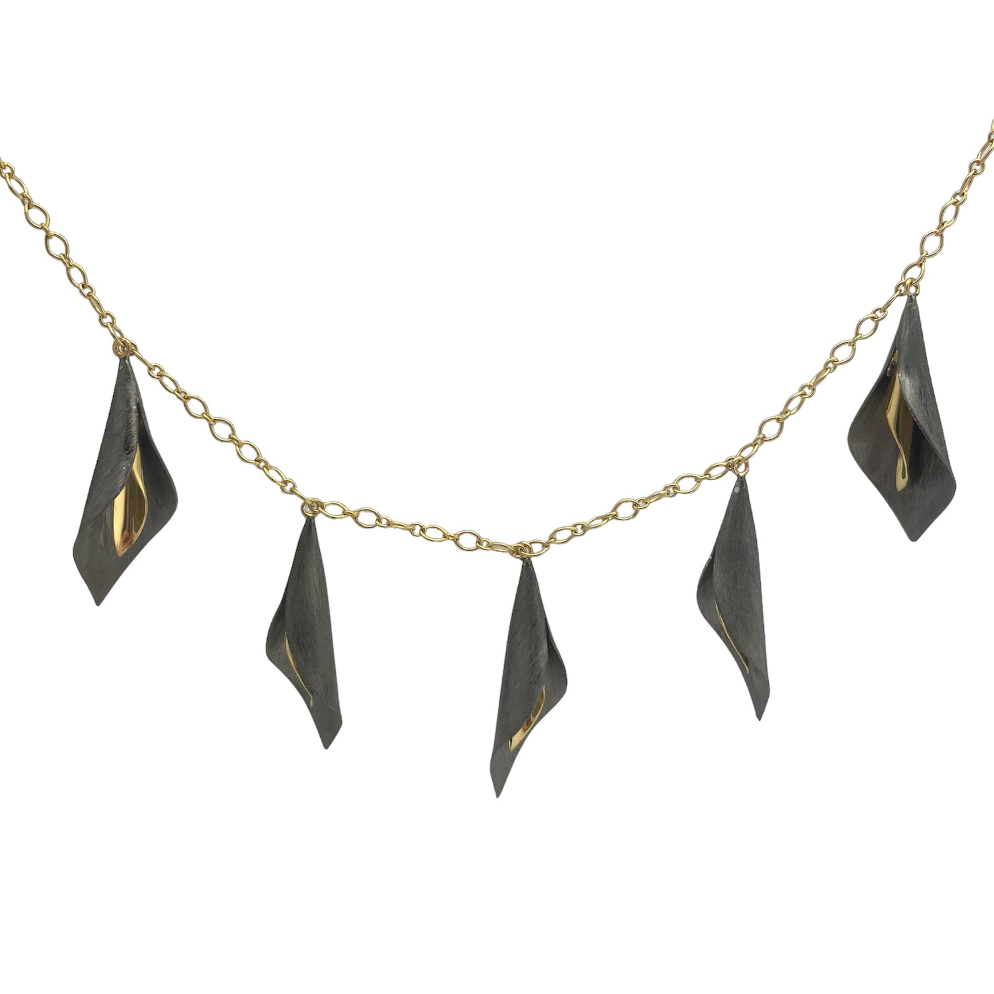 TWO-TONE CALLA LILLY BLACK/GOLD NECKLACE